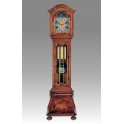 538/2 Grandfather clock in briar with walnut’s mosaic.