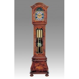 538/2 Grandfather clock in briar with walnut’s mosaic.