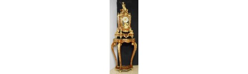 Boulle clock with base